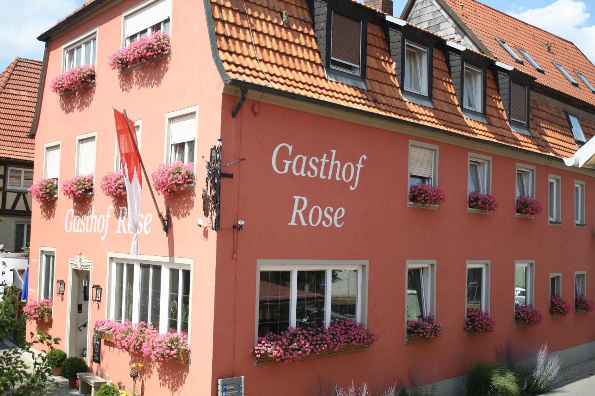 Gasthof Hotel Rose Obereisenheim Exterior photo